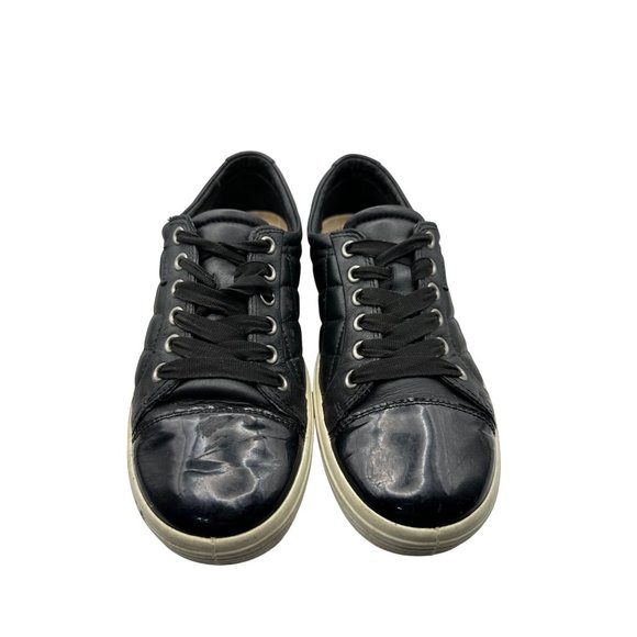 Ecco black quilted/patent leather size 38 built in orthotics sneakers FLAW - Picture 1 of 9